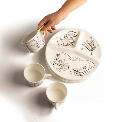 novelty cookout plate and cup set